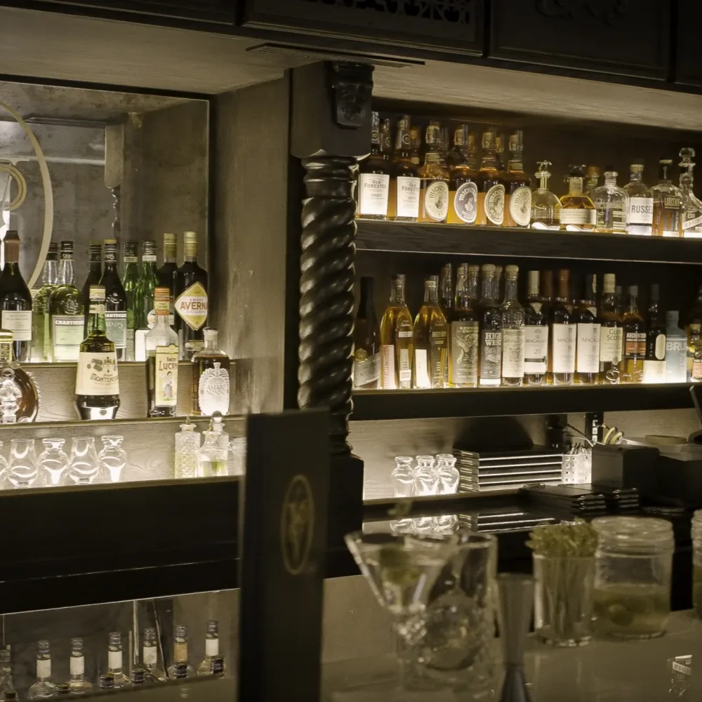 Interior 2